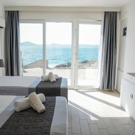 Hotel Ni Marin