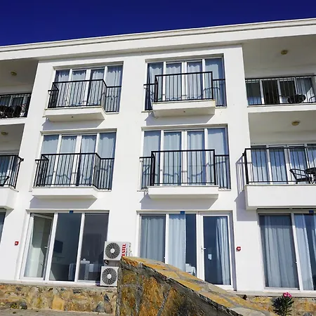 Ni Marin Hotel