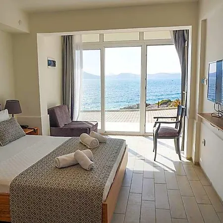 Ni Marin Hotel