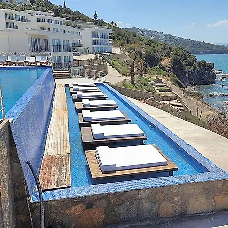 Ni Marin Hotel 5*